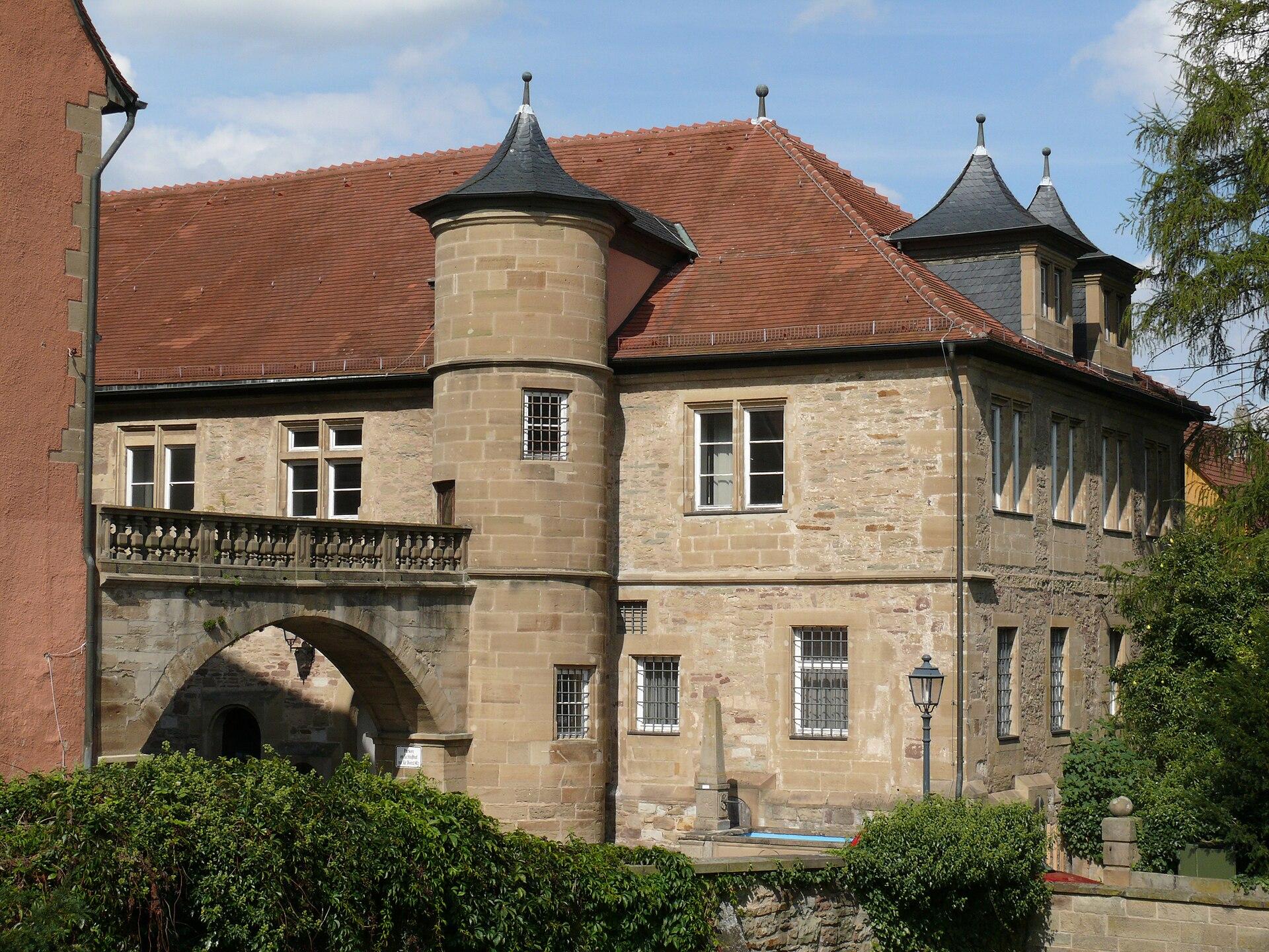 Südostfassade des Schlosses in der Brackenheimer Altstadt